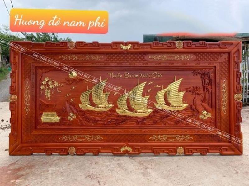 Phân tích tranh thuận buồm xuôi gió hợp với các tuổi và mệnh Kim, Mộc, Thủy theo nguyên tắc phong thủy Ngũ Hành.